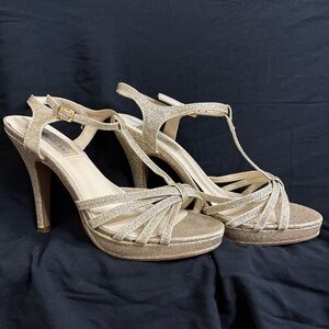 Dyeables Evening Shoes - Champagne Glitter Kaylee Heel - 50716 - Size: 7 1/2B